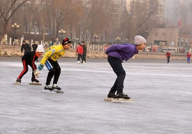带娃出门旅游散心，这些安全隐患要熟知，不可大意