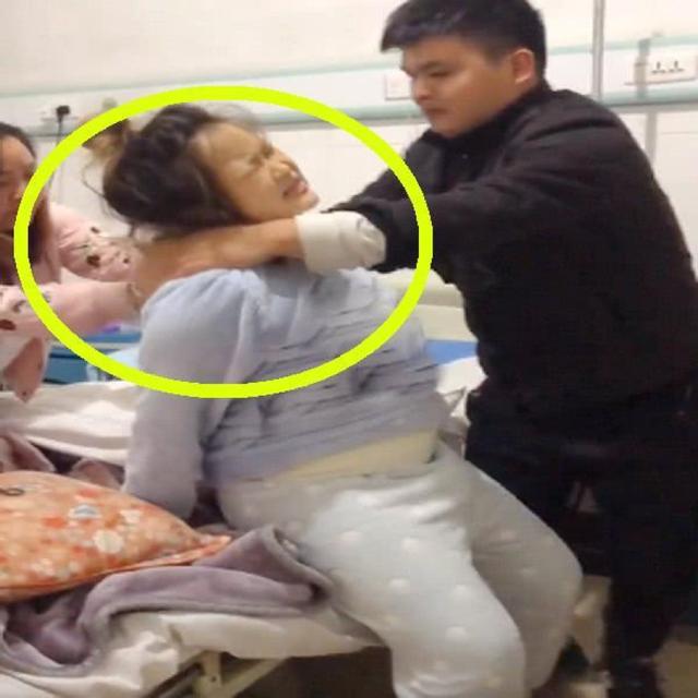 剖腹产后第一次下床，接下来的画面，网友眼圈红了：看着都疼