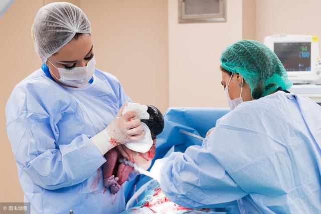 剖腹产危害大，为什么那么多女性还选择剖腹产？4个原因很现实