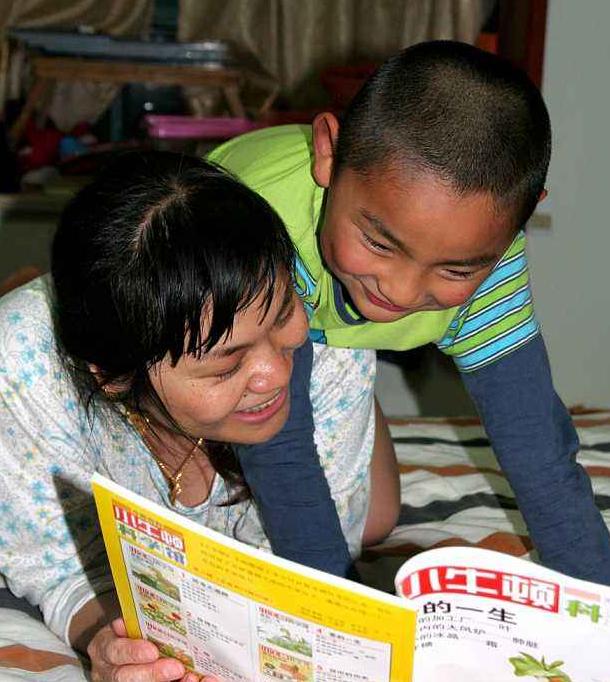 让娃养成这五种习惯，可能会越来越笨，先天聪明扛不住后天扯后腿