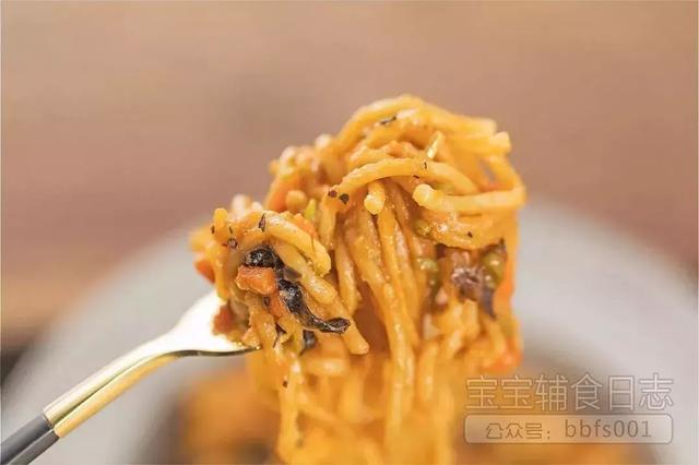 比汤面、拌面、炒面都要好吃，每一根面条都特！别！入！味！