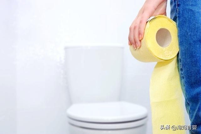 怀孕后上厕所，孕妇牢记这“3不要”，不然胎儿易缺氧
