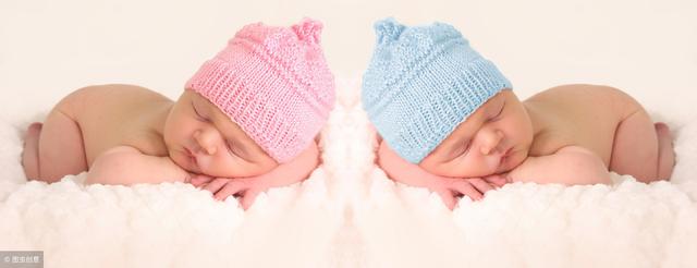 婴儿睡眠模式在子宫内形成，心理学家：夜间醒来和高度智力相关