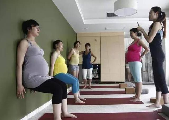 怀孕9个月后，孕妈做好这3件事，分娩时也会更顺利一些！