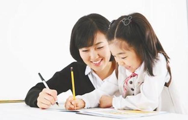 孩子有这些表现，将来多半是学霸，父母该乐呵了