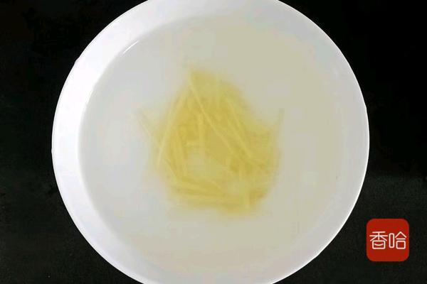 它是“小人参”，春天多给孩子吃，开胃吸收快，孩子个子能猛蹿！