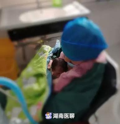早产“巴掌宝宝”，出生不到2斤！历经79个日夜完成生命“闯关”