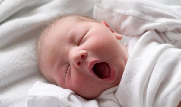 很乖的宝宝出月子后，怎么哄睡变得困难？详解宝宝睡眠能力6个里程碑