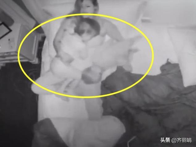 监控拍到这一幕让人心疼，看看二胎妈妈的夜晚，有多难熬