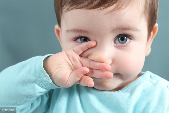 孩子流鼻血立刻仰头？不仅没用甚至危险！正确做法看这里