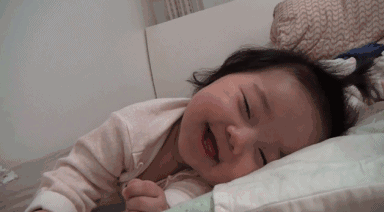 我听过最大的谎言，就是「婴儿般」的睡眠