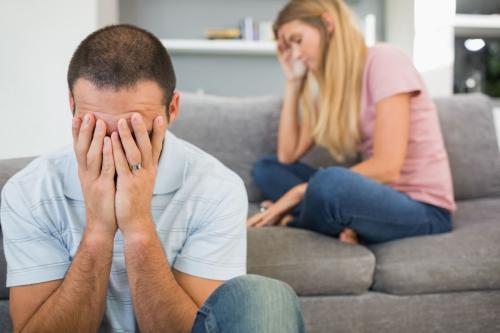 离婚后，单亲家庭对孩子的影响有多大？你根本想象不到