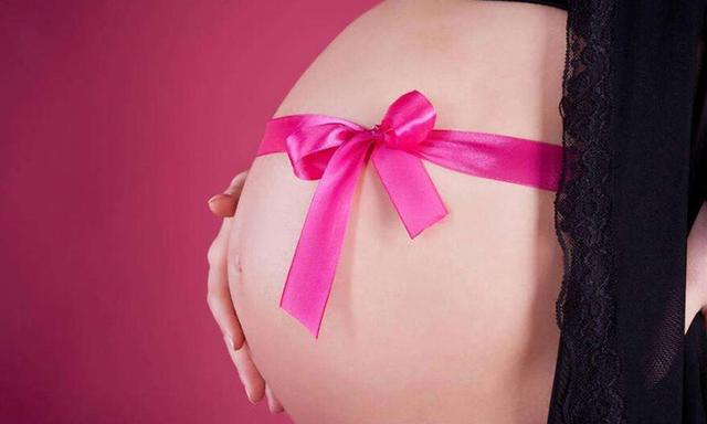 女人怀孕后还可以继续长高？听有经验的人说完，男人都羡慕哭了！