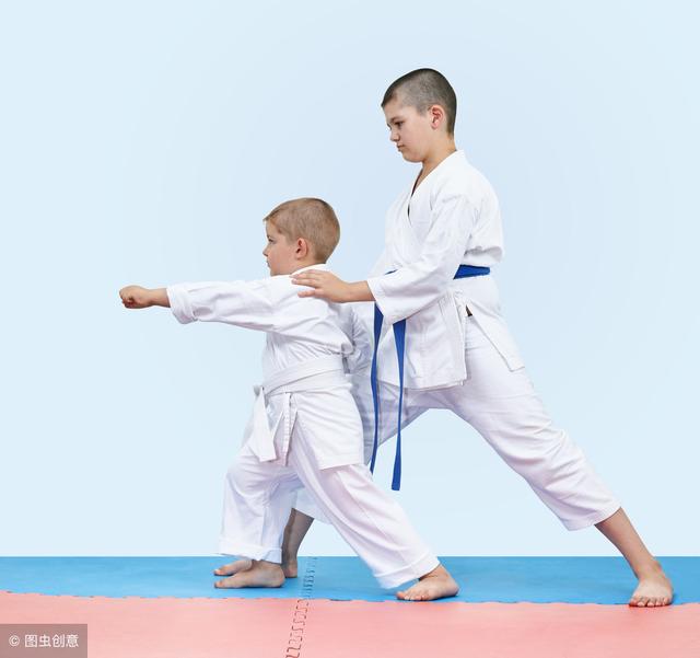 为什么有的孩子总生病，而有的却少生病，甚至不生病呢？