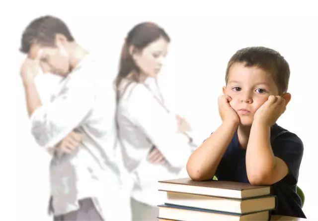 教育孩子时一个唱红脸、一个唱白脸？这是在破坏他们心理健康
