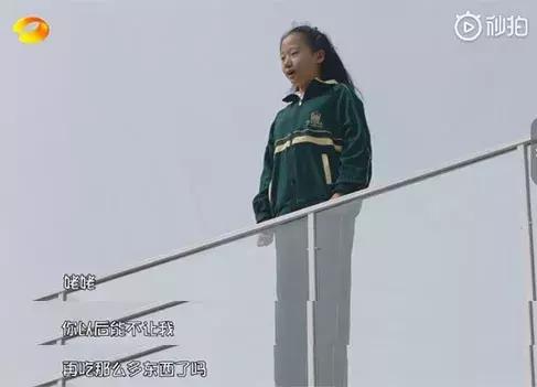 过度喂养危害大，宝宝每天吃这些就够了