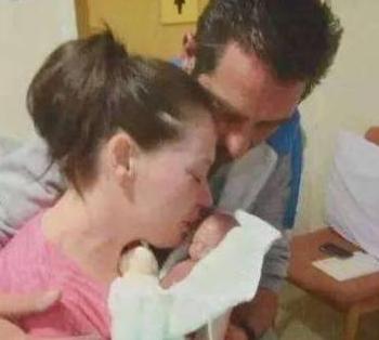 九个月内连续两个孩子夭折，妈妈终于生下健康宝宝