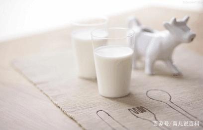 孕妇喝纯牛奶好还是喝酸奶好？这样选就对了，早知道早受益