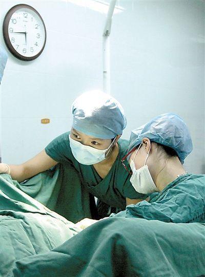 二胎破腹产到底多痛？看完这3点，用20瓶开塞露也不过如此！