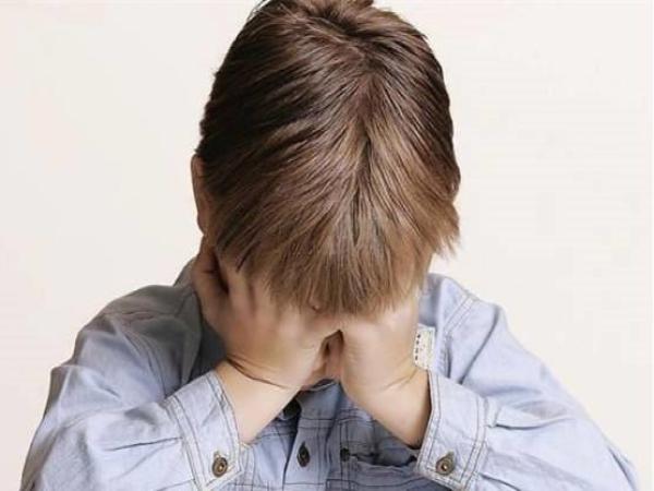 孩子在幼儿园被孤立，是因为妈妈太节俭，老师一语击中妈妈的心