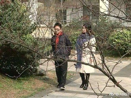 爸爸牺牲10年，妈妈瞒了10年