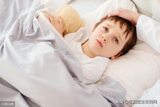 小孩发烧应该用什么退烧药？这2种很常见，家长必备宝典