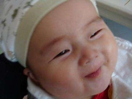 “女儿像爹,儿子像妈”,除了长相,妈妈还有4点会遗传给儿子