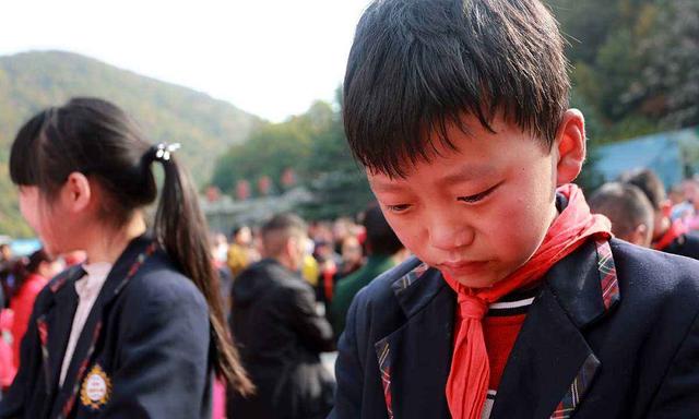 孩子应该穷养还是富养？父母观念很重要，尺度把握更重要