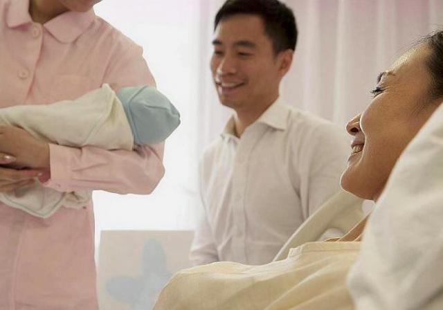 宝宝在什么时间出生好，白天还是晚上？这里面的讲究你要清楚！