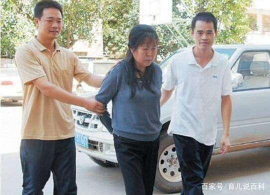 70岁慈祥大娘，2年拐卖46名幼童，被捕时说10个字，让人气愤！