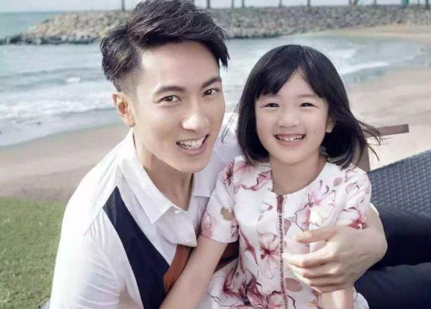 女儿和爸爸更亲，妈妈知道原因吗？关于这3点，你可能羡慕不来！