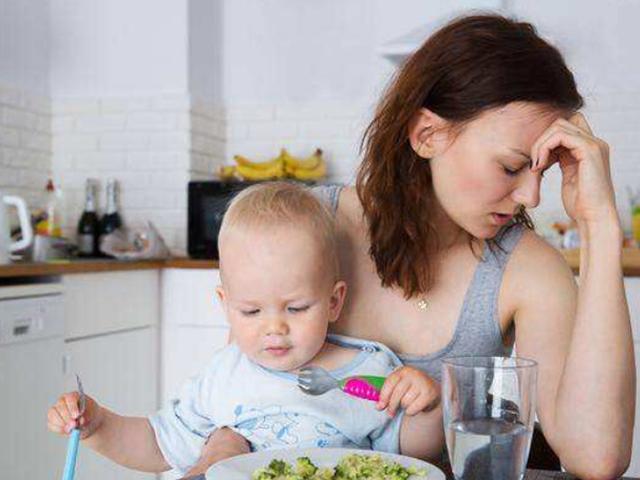 这三大喂养习惯，会让宝宝脾胃越来越虚，家长一不小心就会犯