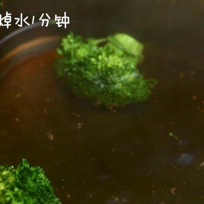 西兰花虾饼竟然这么好做？你一定得学学！