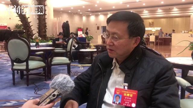 全国人大代表甘华田:建议加强对儿童危险玩具监管