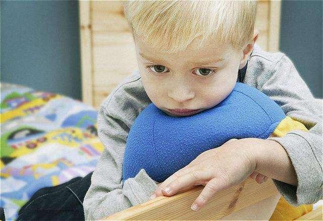 这几种父母养出的孩子,性格大多懦弱自卑,走上社会容易受人欺负