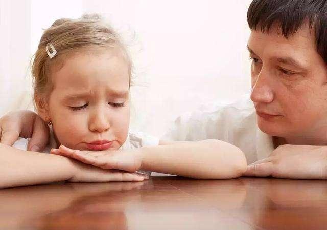 孩子有这3种行为，其实是情商低的表现，家长可别以为是聪明