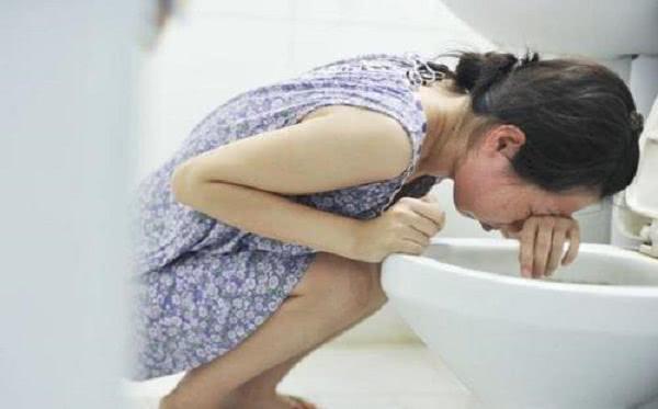 盘点为了生女儿、宝妈们用过的民间方法，医生的点评很精彩