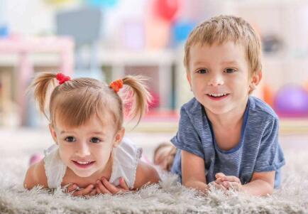 孩子的性格好动 如何帮助小孩养成好习惯？