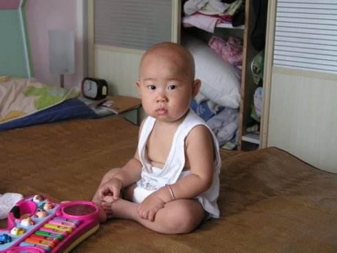 宝宝一岁前有这4个坏习惯,说明大脑发育好,你家宝宝中几个?