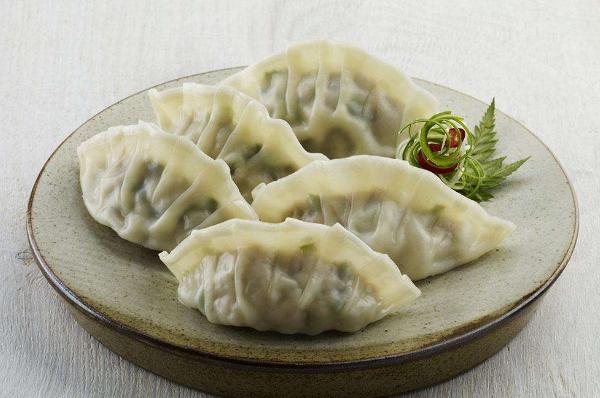 春天到，包水饺时用它做馅，给孩子促进骨骼发育，助孩子长高个