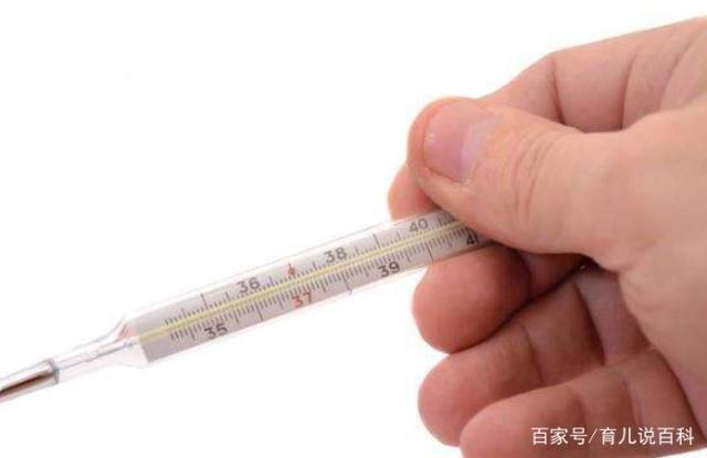 6岁男孩误食体温计，妈妈临危不乱1招急救，这个常识家长要懂！