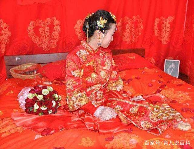 一位婆婆哭诉：我花几十万娶你，你不上班，为什么还要我带孩子？