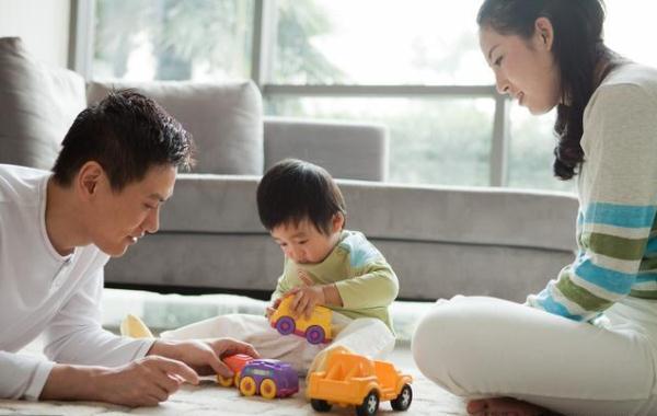 孩子玩具越多越开发智力吗？原来我们都买错了玩具
