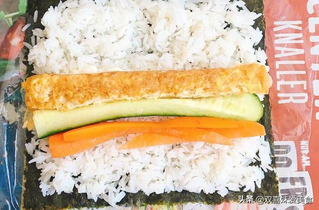 米饭换一种做法，不加一滴油健康美味，5分钟就能吃，孩子最喜欢