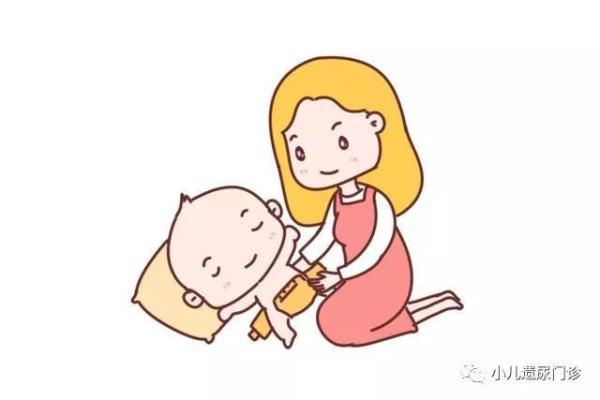 宝宝肚脐里的污垢，到底能不能清理！