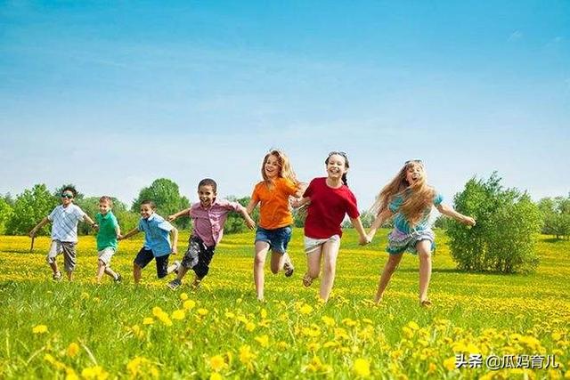 学会这3招，再也不怕孩子撒泼打滚了！