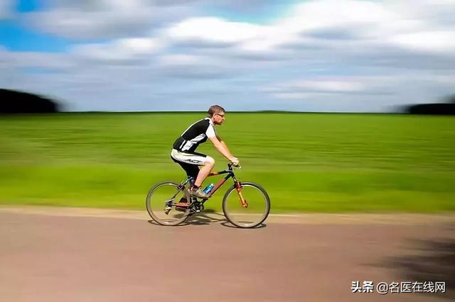 孩子得了癫痫还能不能骑自行车，家长要衡量这2方面！