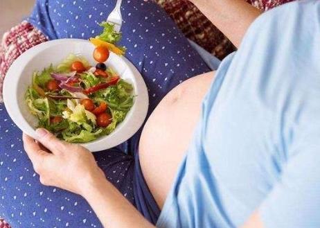 怀孕时，三类物质需多吃、两类要少吃，影响胎儿大脑发育