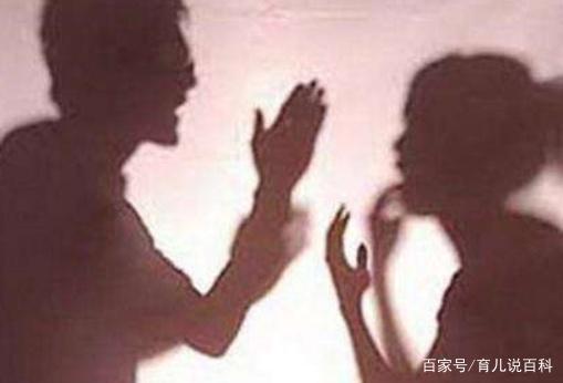 我采访了上百个离婚家庭，发现离婚率最高的，都是这三种夫妻