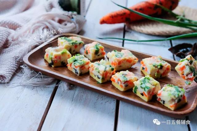 没出牙也能嚼得动，这样软嫩的辅食美哭了，加点它养胃又清肺！